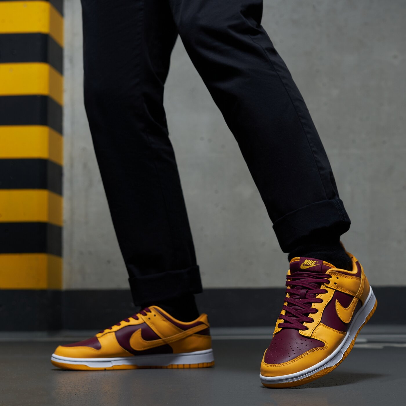 Мъжки маратонки NIKE DUNK LOW RETRO dd1391-702 цвят жълт