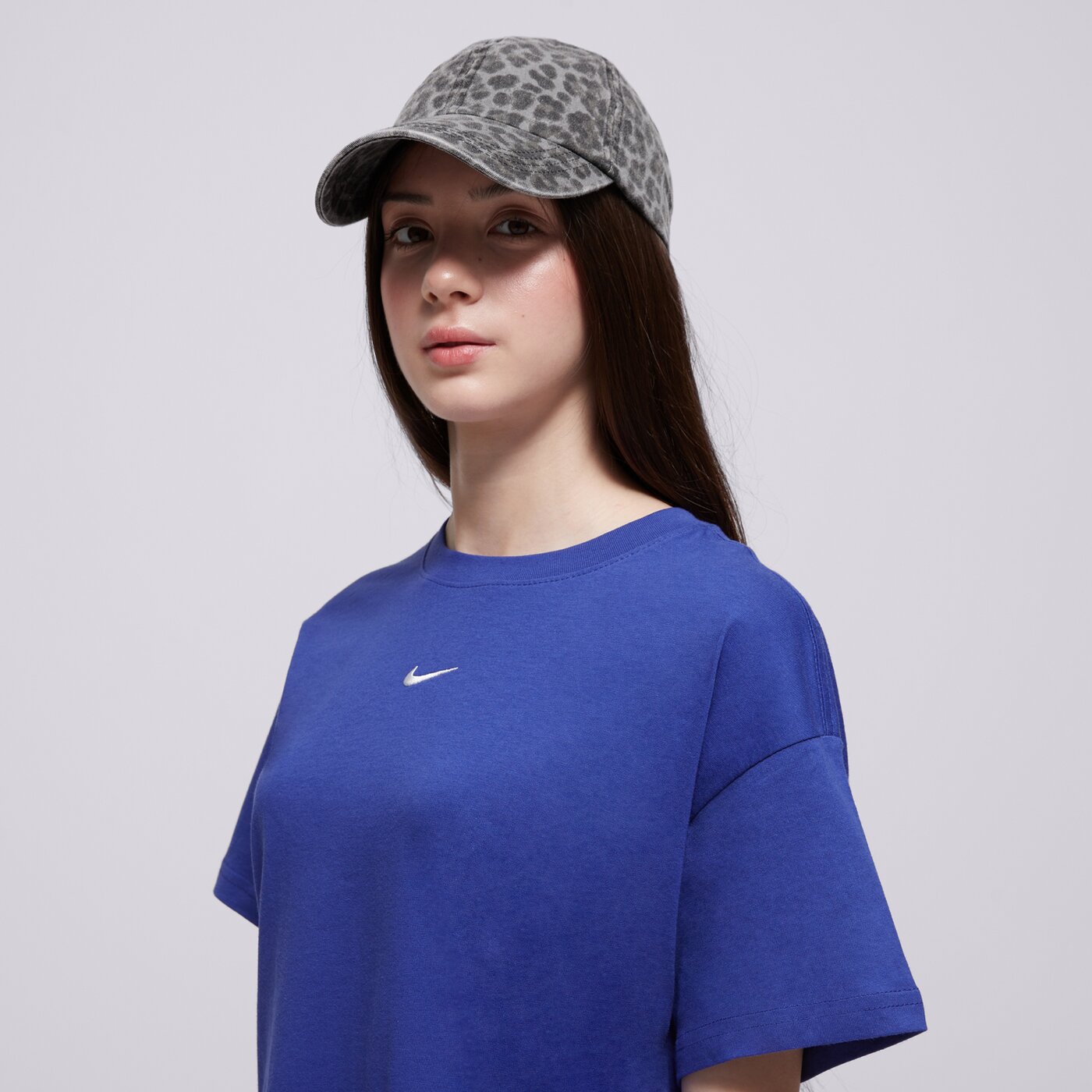 Детска тениска NIKE ТЕНИСКА G NSW TEE BOXY ESSNTL LBR GIRL fz5559-539 цвят син