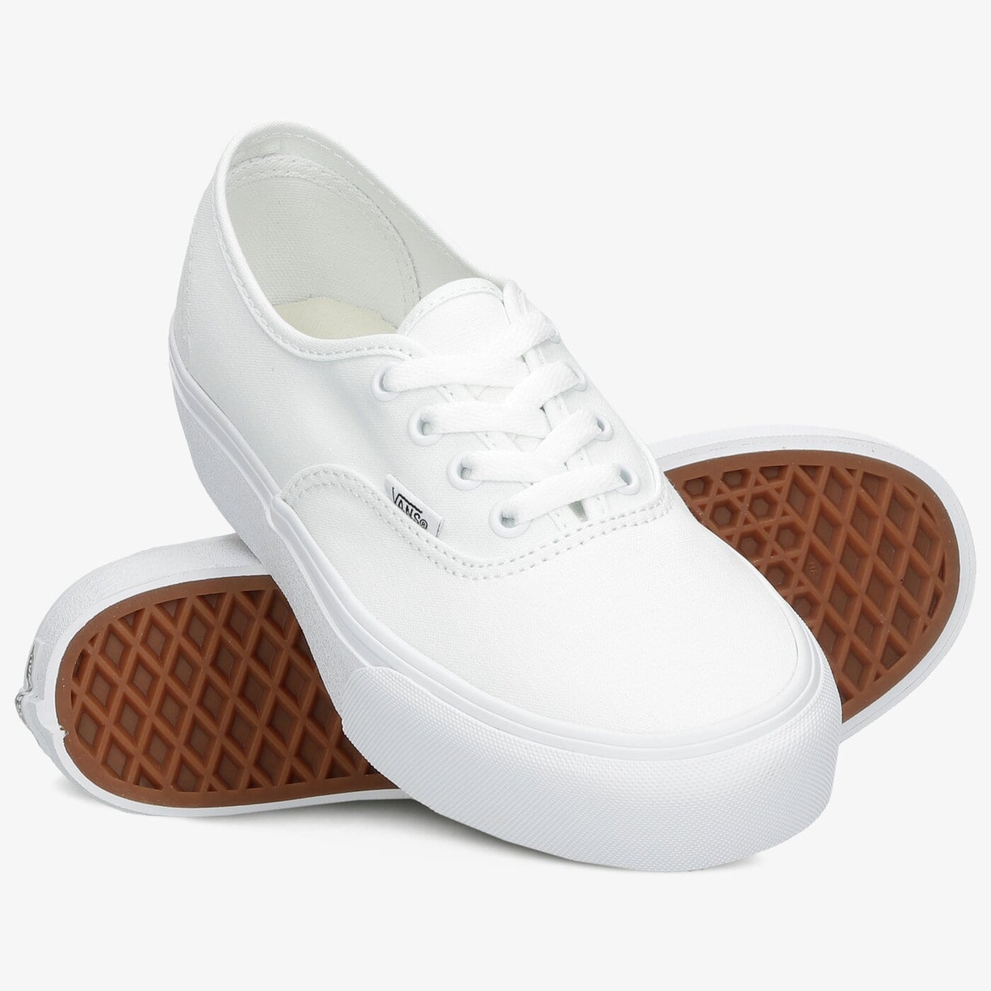 Дамски маратонки VANS UA AUTHENTIC PLATFORM 2.0 vn0a3av8w001 цвят бял
