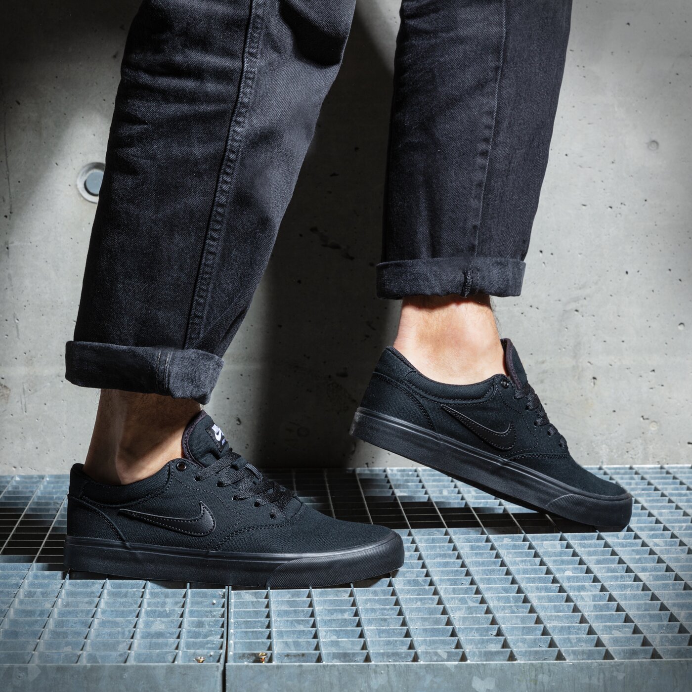 Мъжки маратонки NIKE SB CHRON 2 CANVAS dm3494-002 цвят черен