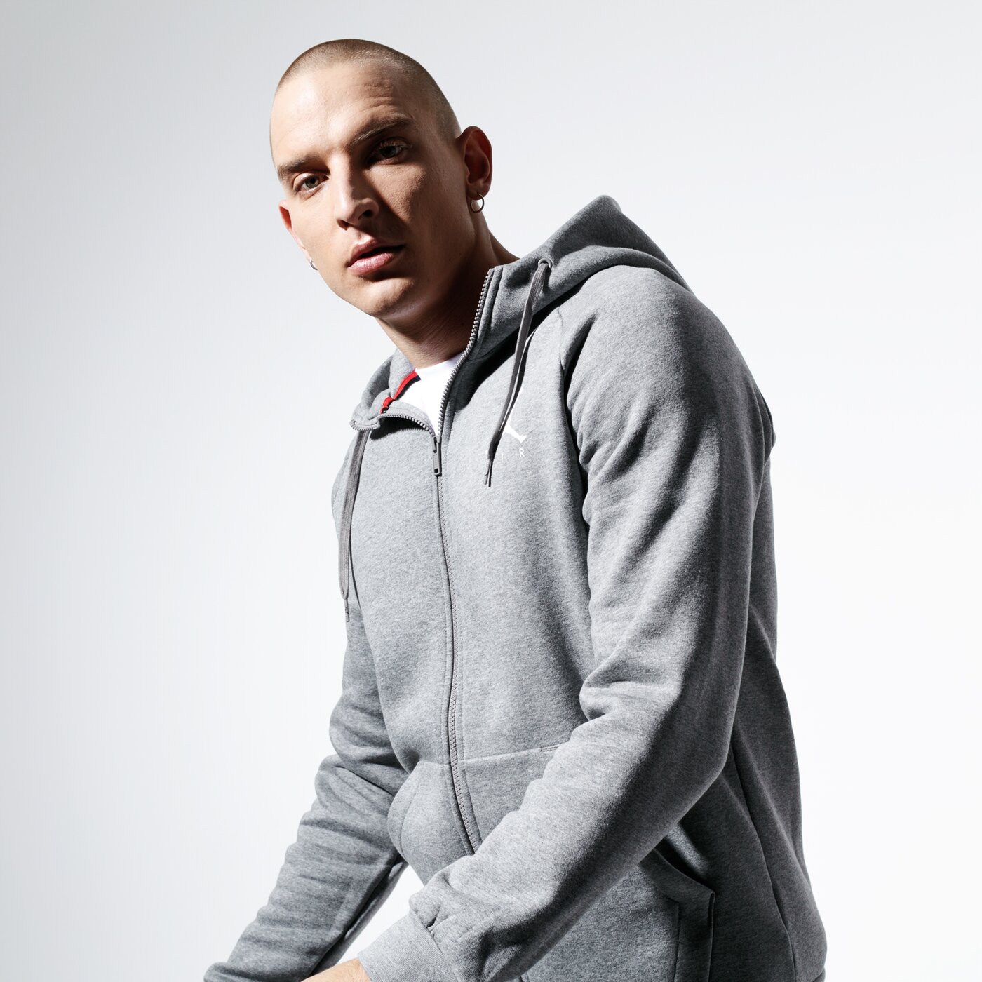 Мъжки суичър JORDAN СУИТЧЪР M J JUMPMAN FLEECE FZ 939998-091 цвят сив