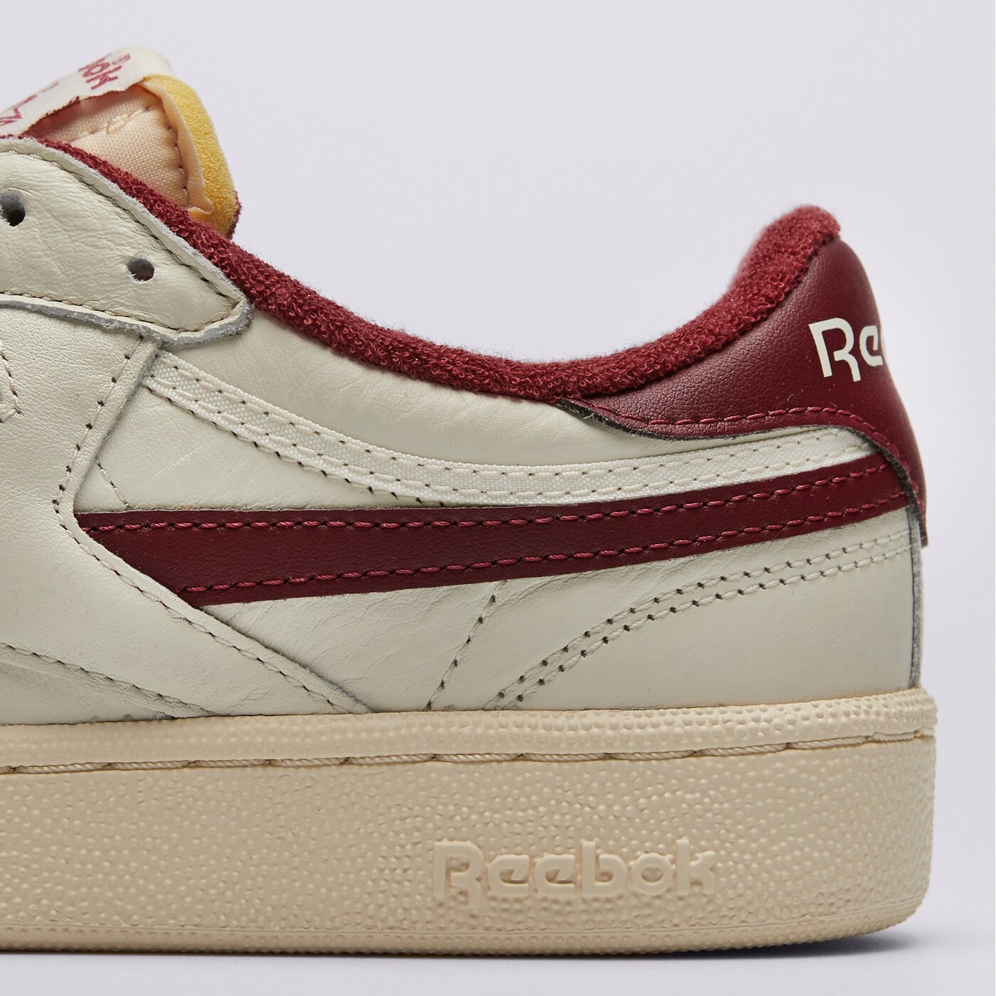 Мъжки маратонки REEBOK CLUB C REVENGE VINTAGE 100233964m цвят бял