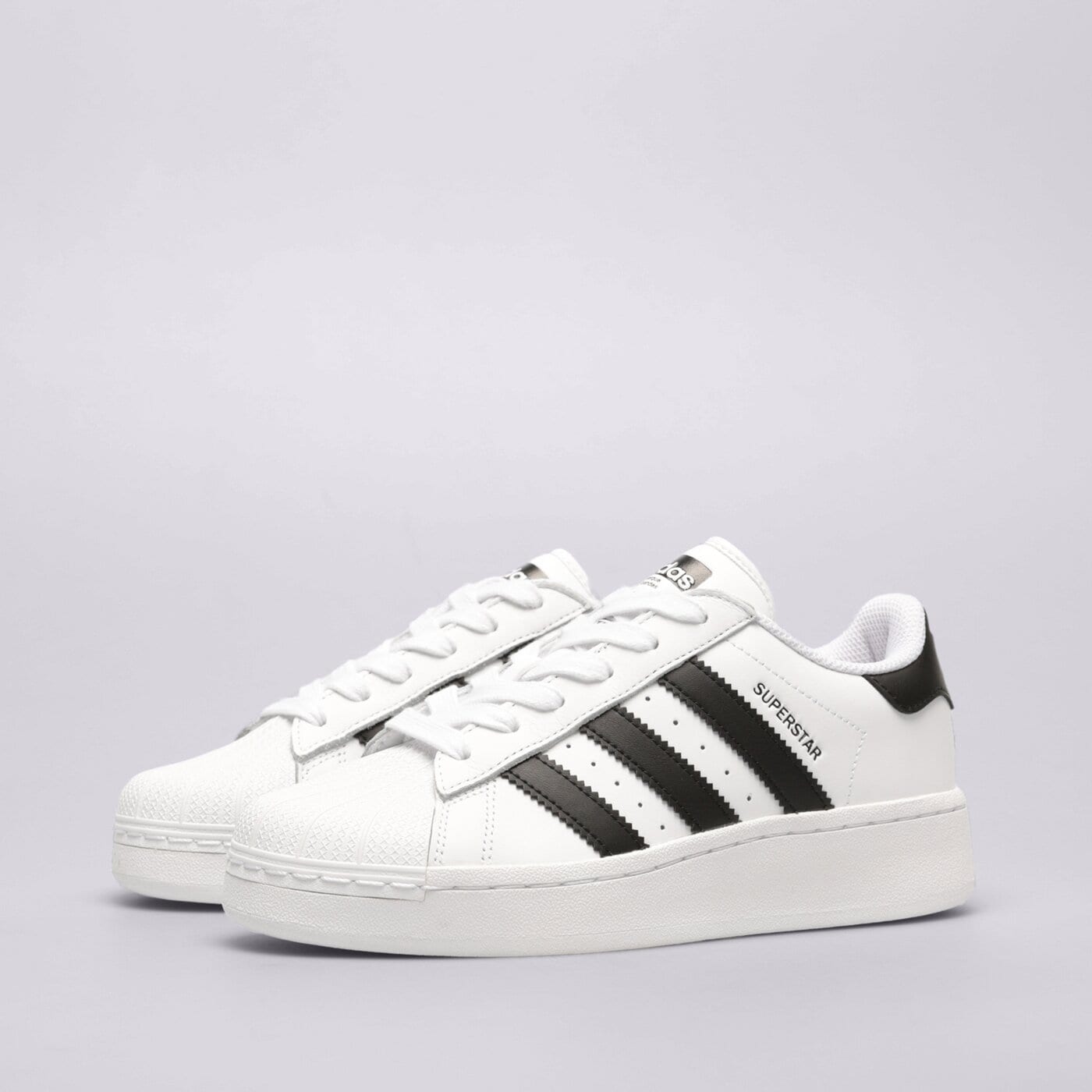 Дамски маратонки ADIDAS SUPERSTAR XLG W if3001 цвят бял