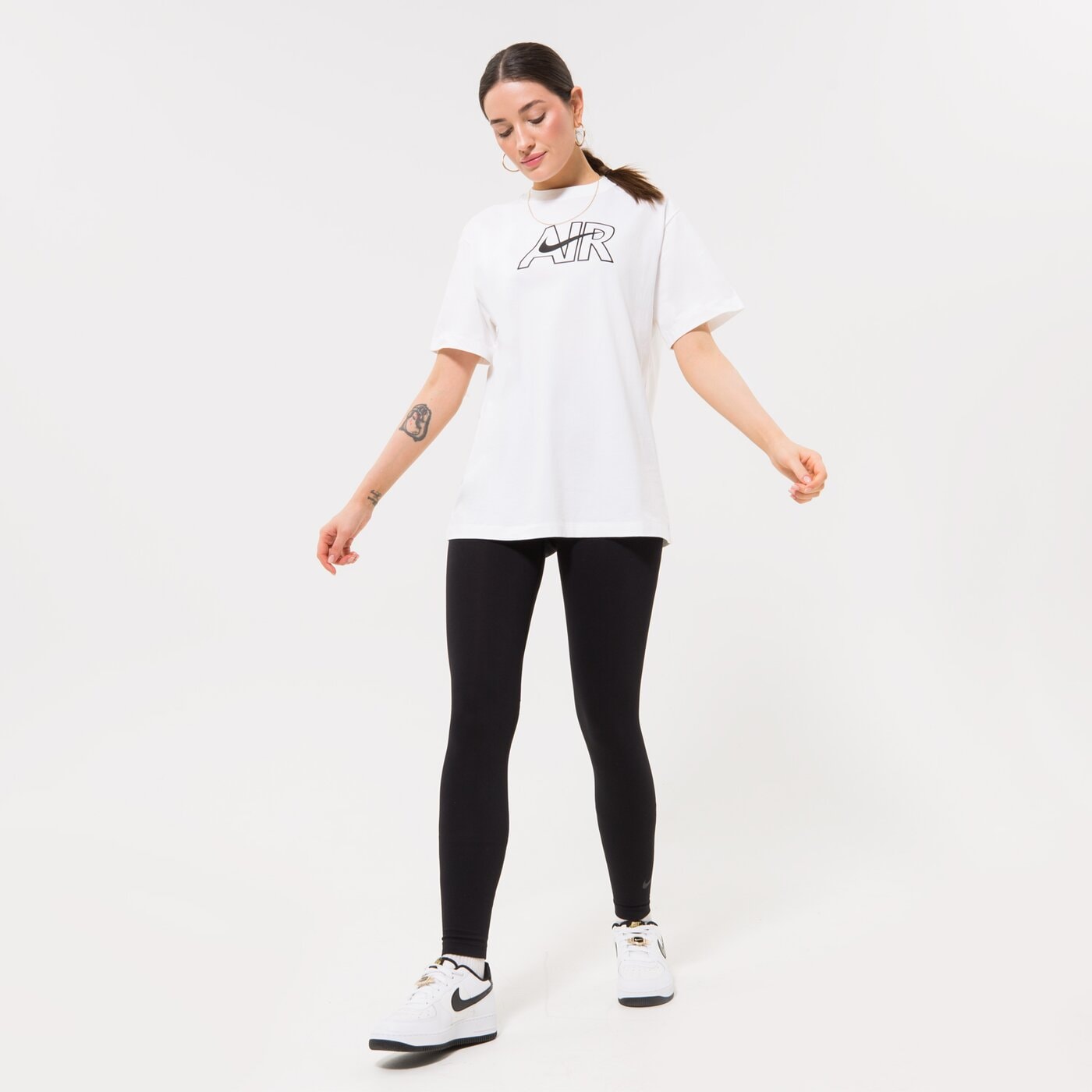 Дамска тениска NIKE ТЕНИСКА AIR BOYFRIEND ТЕНИСКА dn5800-100 цвят бял