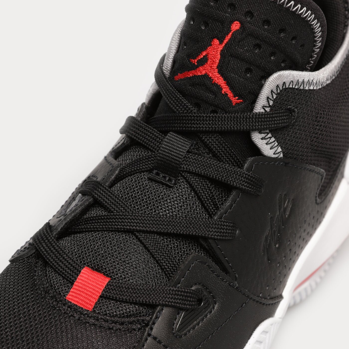 Детски маратонки JORDAN STAY LOYAL 2  dq8398-006 цвят черен