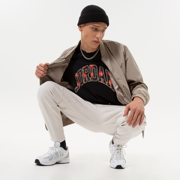 Мъжка тениска JORDAN ТЕНИСКА M J BRAND HOL CREW dv1433-010 цвят черен
