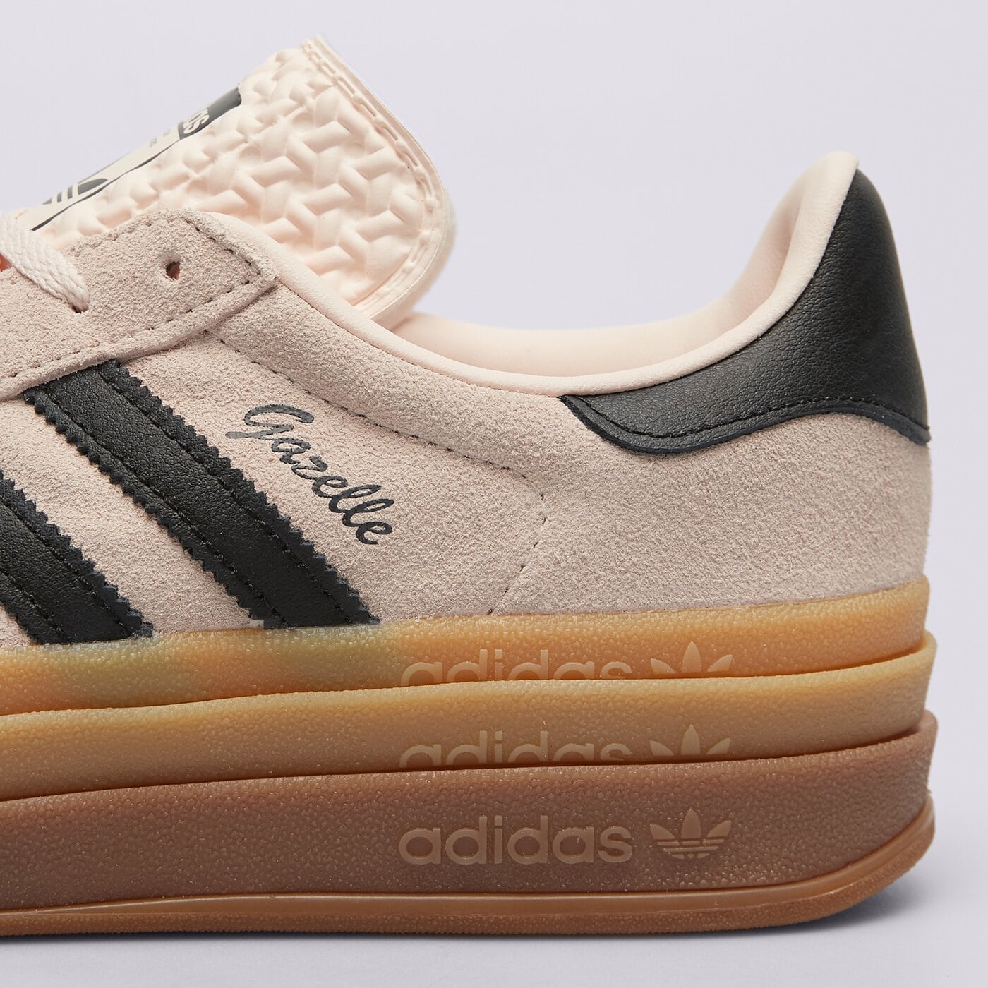 Дамски маратонки ADIDAS GAZELLE BOLD W ie0429 цвят пастелнорозов