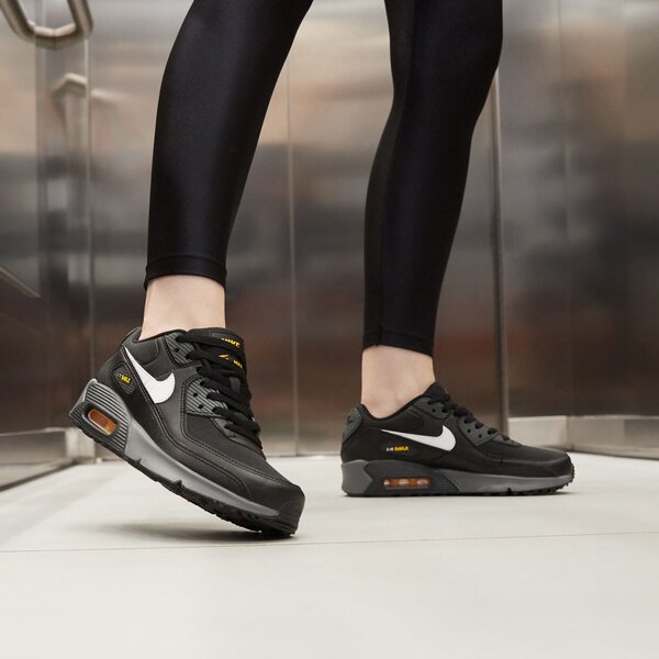 Детски маратонки NIKE AIR MAX 90 NN GS hf0029-001 цвят черен