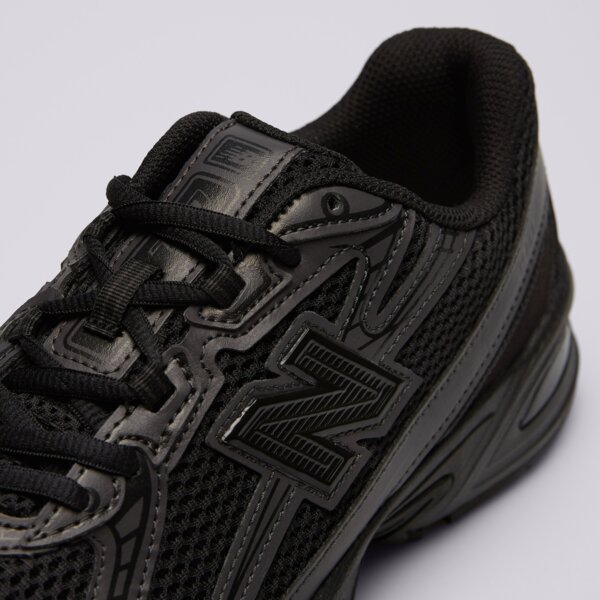 Детски маратонки NEW BALANCE 740 gr740bo цвят черен