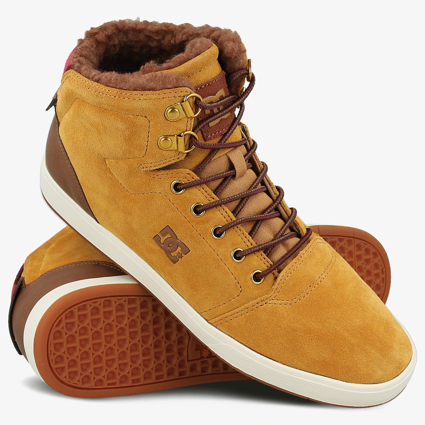 Мъжки зимни обувки DC CRISIS HIGH WNT. adys100116wd4 цвят кафяв