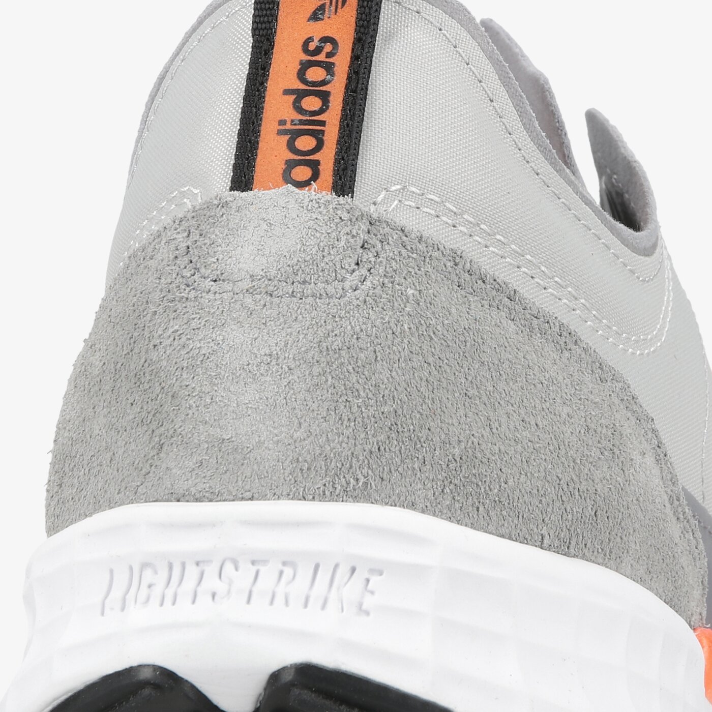 Мъжки маратонки ADIDAS SL 7200 fx6692 цвят сив