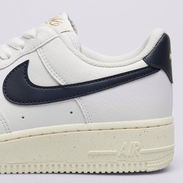 Дамски маратонки NIKE W AIR FORCE 1 '07 NN fz6768-100 цвят бял