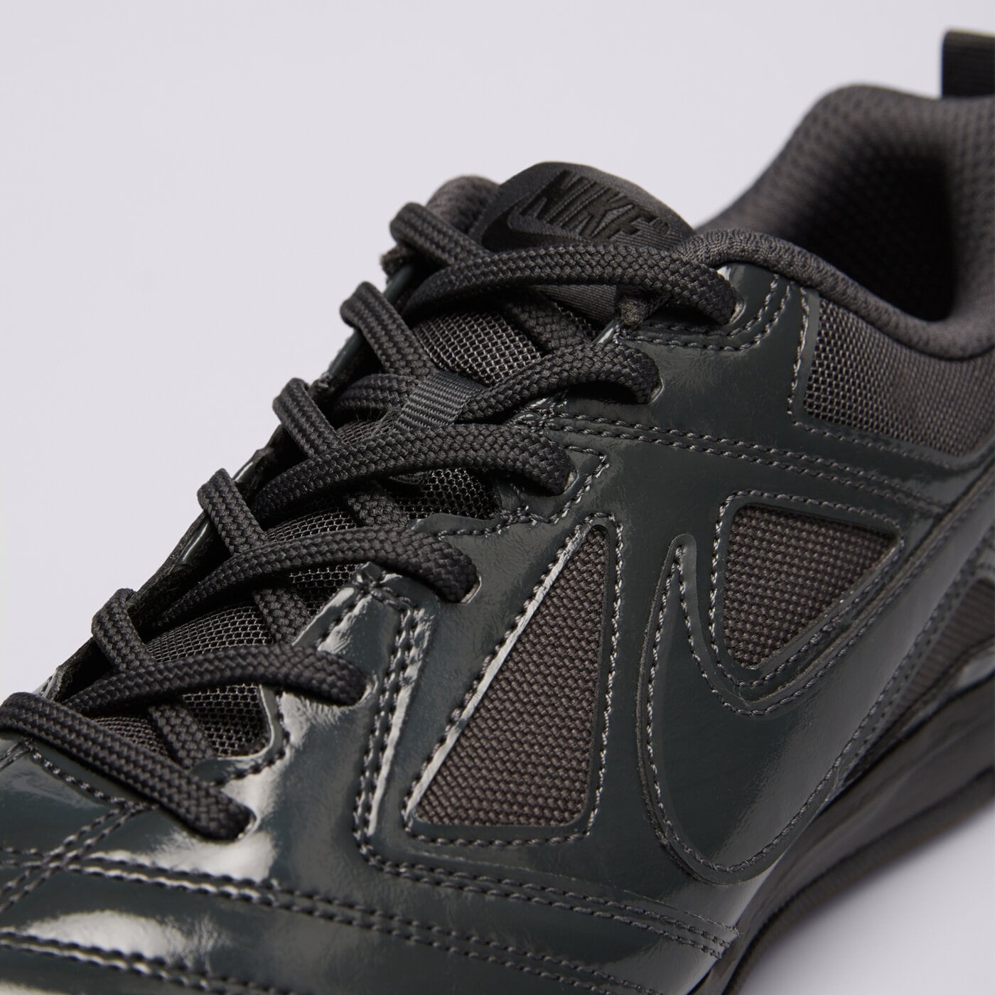 Детски маратонки NIKE GATO LV8 ii7084-002 цвят черен