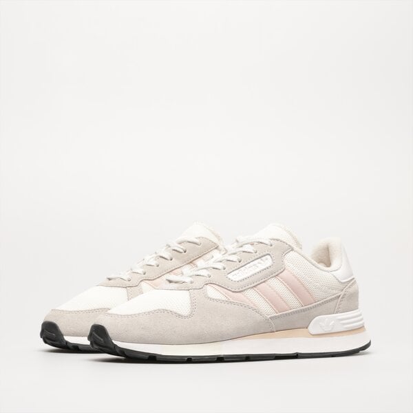 Дамски маратонки ADIDAS TREZIOD 2 W gy2453 цвят многоцветен