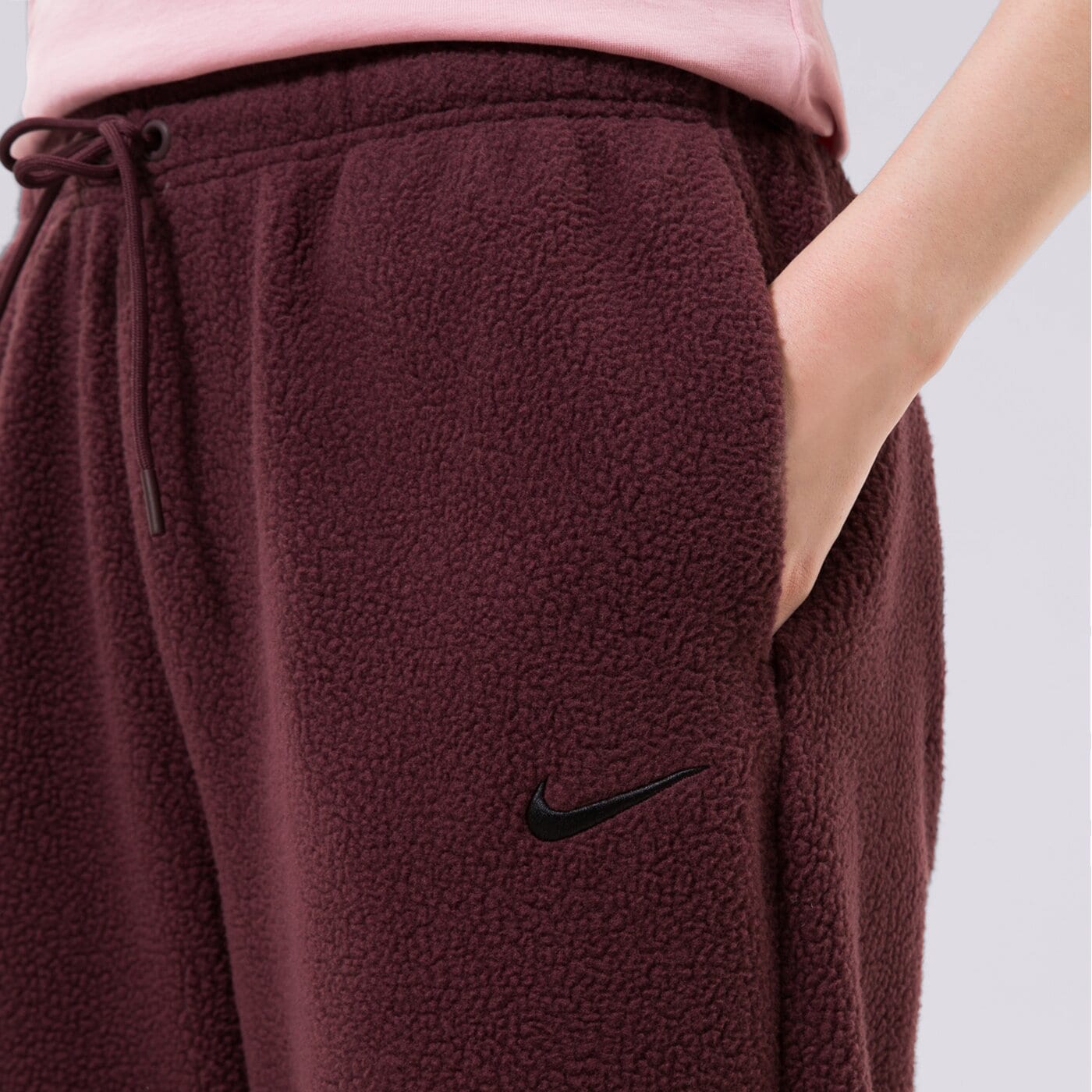 Дамски панталони NIKE ПАНТАЛОНИ W NSW PLSH JGGR dq6812-652 цвят бордо