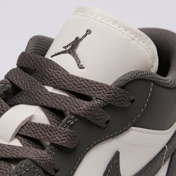 Детски маратонки AIR JORDAN 1 LOW  553560-044 цвят сив
