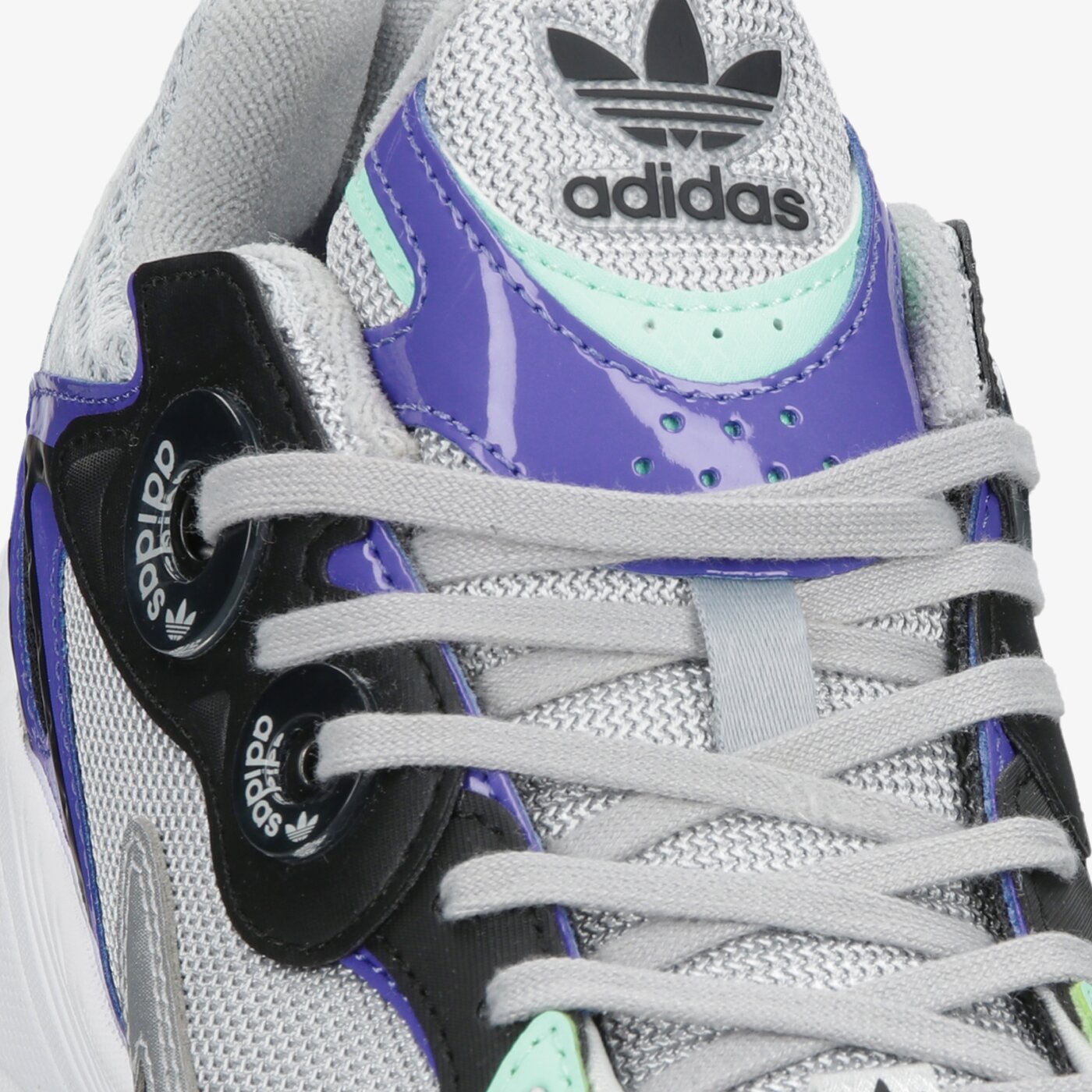 Дамски маратонки ADIDAS ASTIR W gy1121 цвят сив