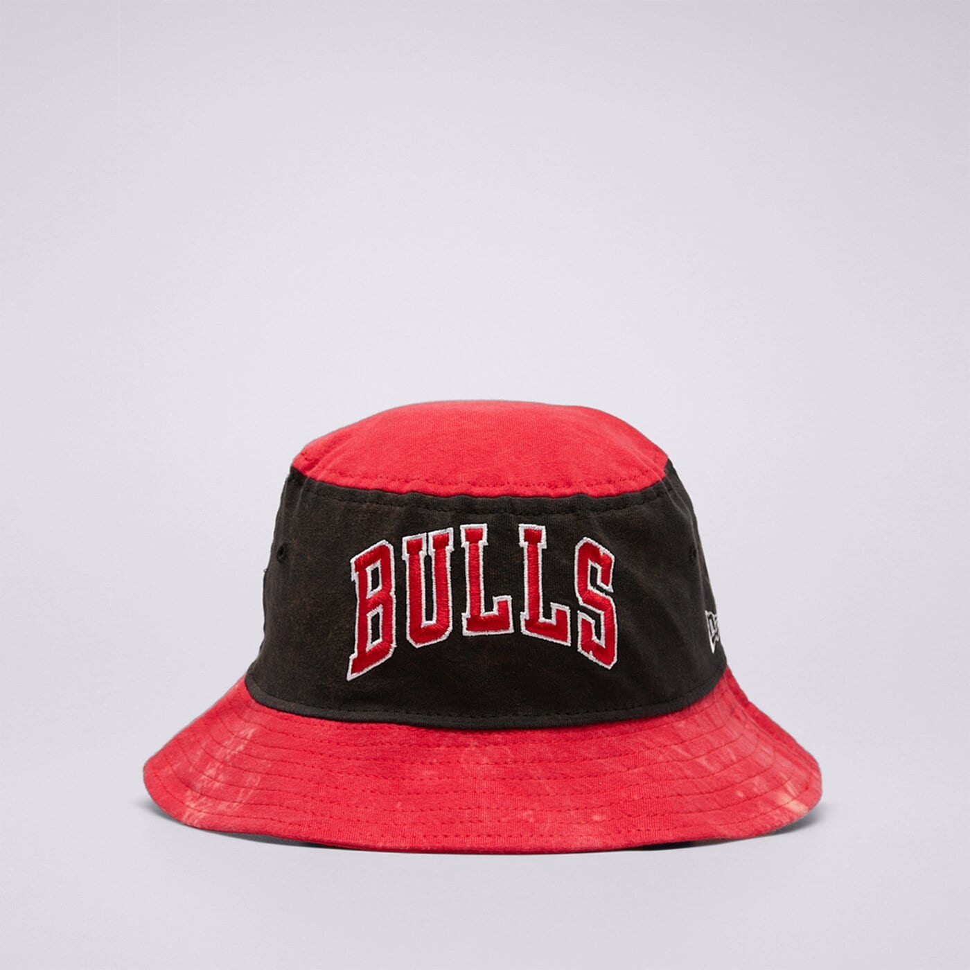  NEW ERA ИДИОТКА WASHED TAPERED BULLS CHICAGO BULLS BLK 60240491 цвят червен