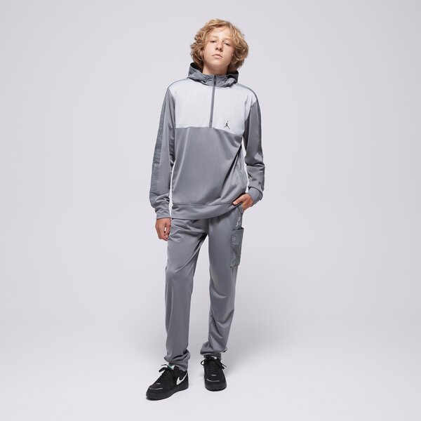 Детска тениска JORDAN КОМПЛЕКТ WVN PNL CRGO OH SUIT GRY/BLK B 95d036-m19 цвят сив