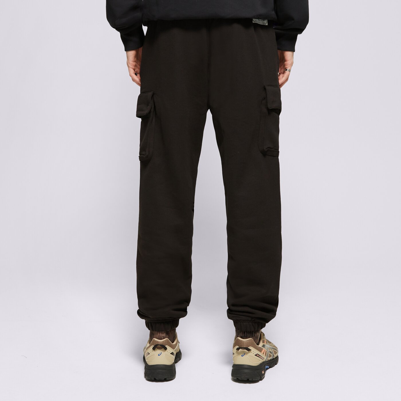 Мъжки панталони NEW ERA ПАНТАЛОНИ NE CARGO JOGGER NONE 60424482 цвят черен