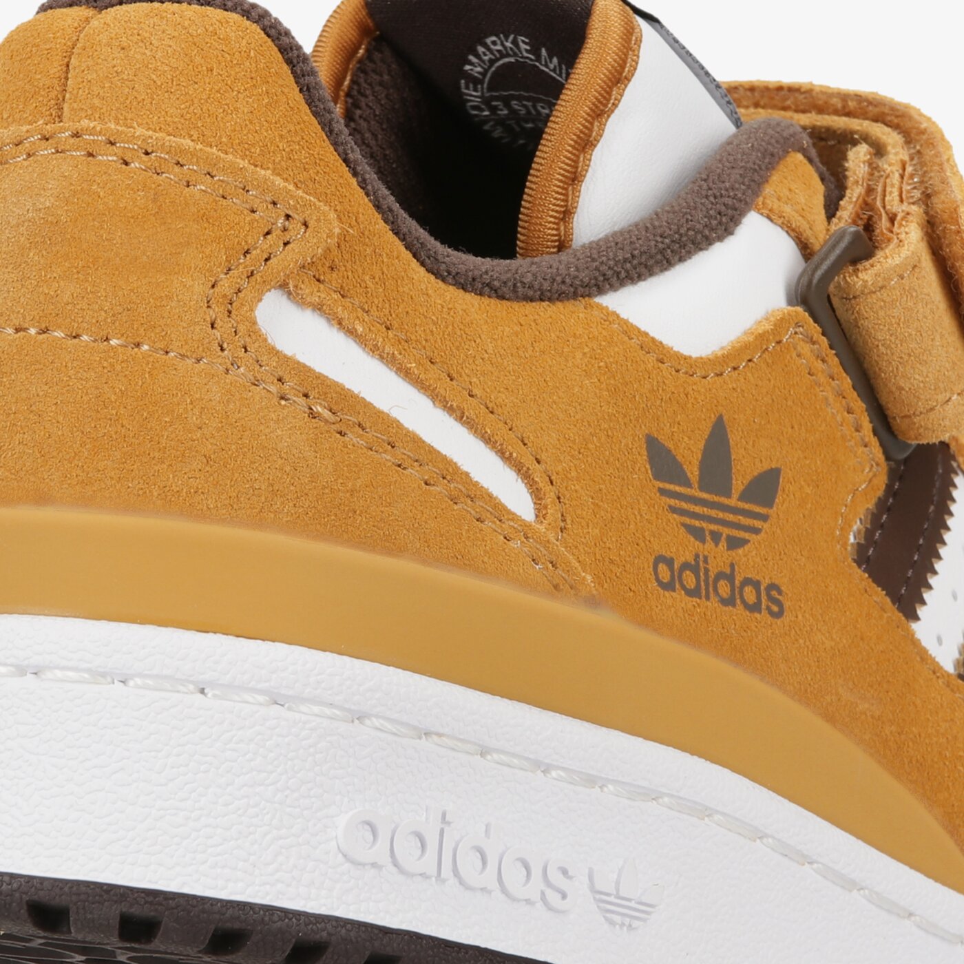 Дамски маратонки ADIDAS FORUM LOW gx4030 цвят бежов