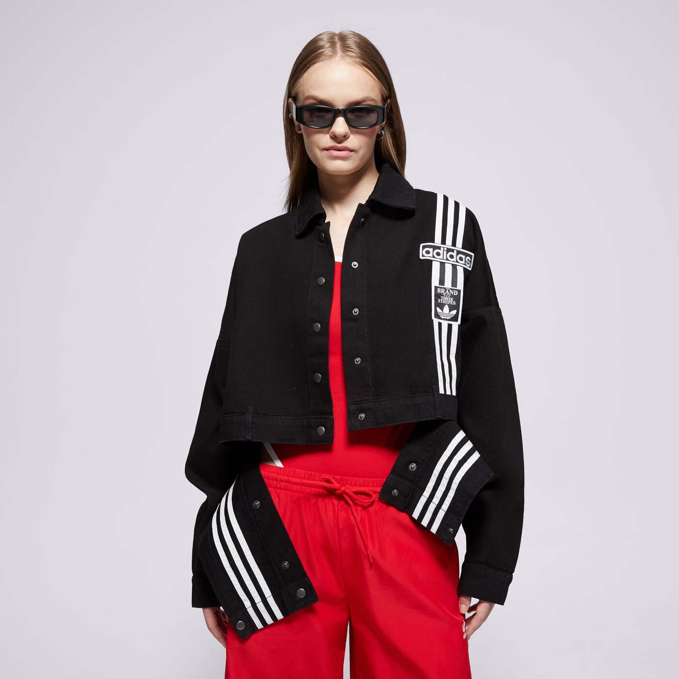 Дамско преходно яке ADIDAS ЯКЕ DENIM TRACK ТОП jj3095 цвят черен