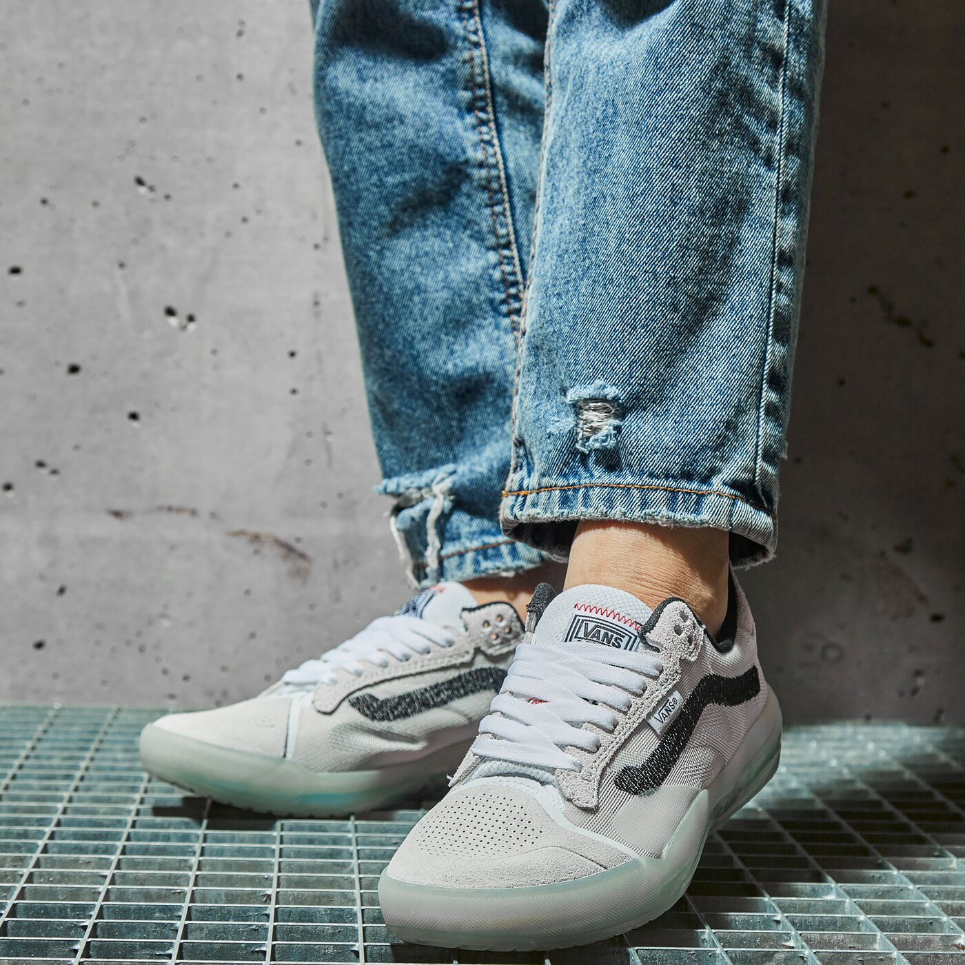 Дамски маратонки VANS UA EVDNT ULTIMATEWAFFLE vn0a5dy74np1 цвят сив