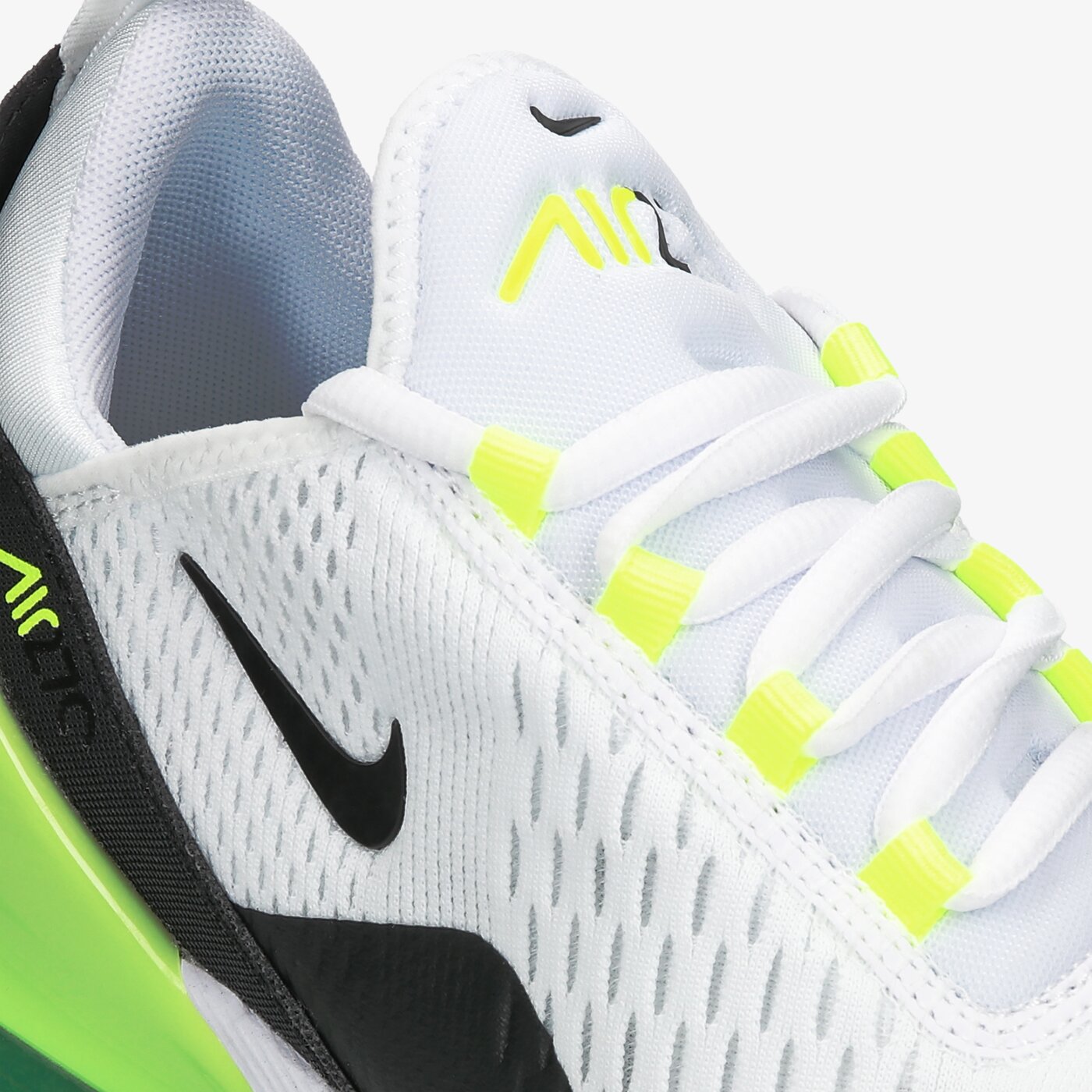 Мъжки маратонки NIKE AIR MAX 270 dc0957-100 цвят бял