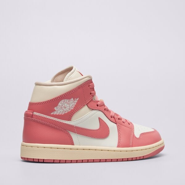 Дамски маратонки JORDAN AIR 1 MID  bq6472-109 цвят бежов