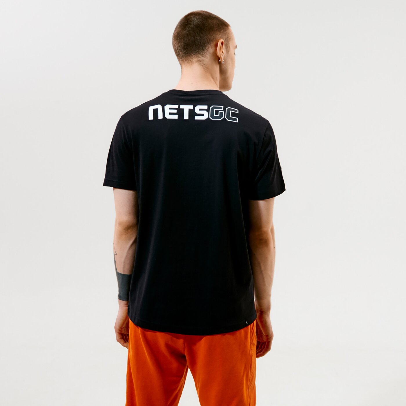 Мъжка тениска CHAMPION ТЕНИСКА CREWNECK ТЕНИСКА 215007kk001 цвят черен