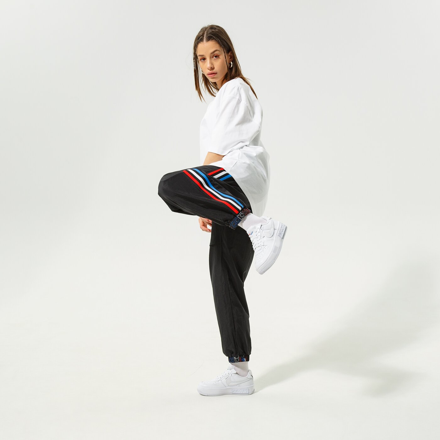 Дамски панталони ADIDAS ПАНТАЛОНИ JAPONA TP gt8466 цвят черен