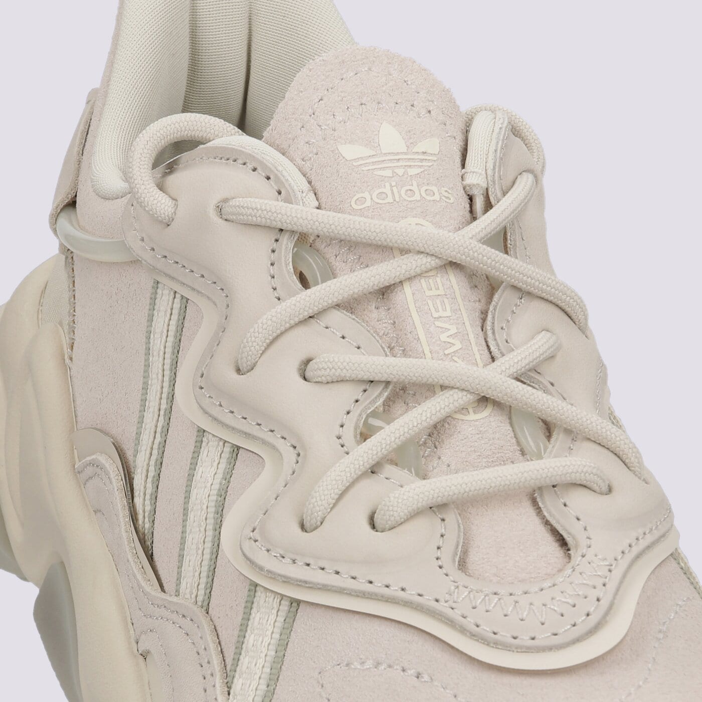 Дамски маратонки ADIDAS OZWEEGO W gy6177 цвят бежов