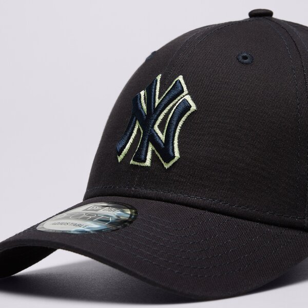 Мъжка шапка с козирка NEW ERA ШАПКА OUTLINE 940 NYY NEW YORK YANKEES NVYCMA 60565115 цвят тъмносин