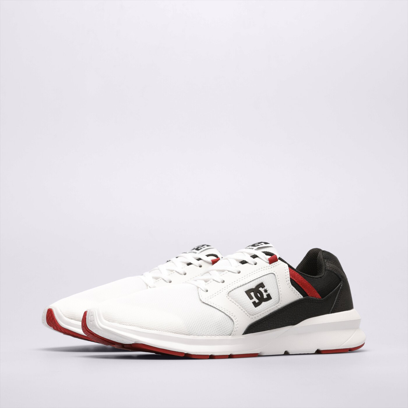 Мъжки маратонки DC SKYLINE adys400066wtr цвят бял
