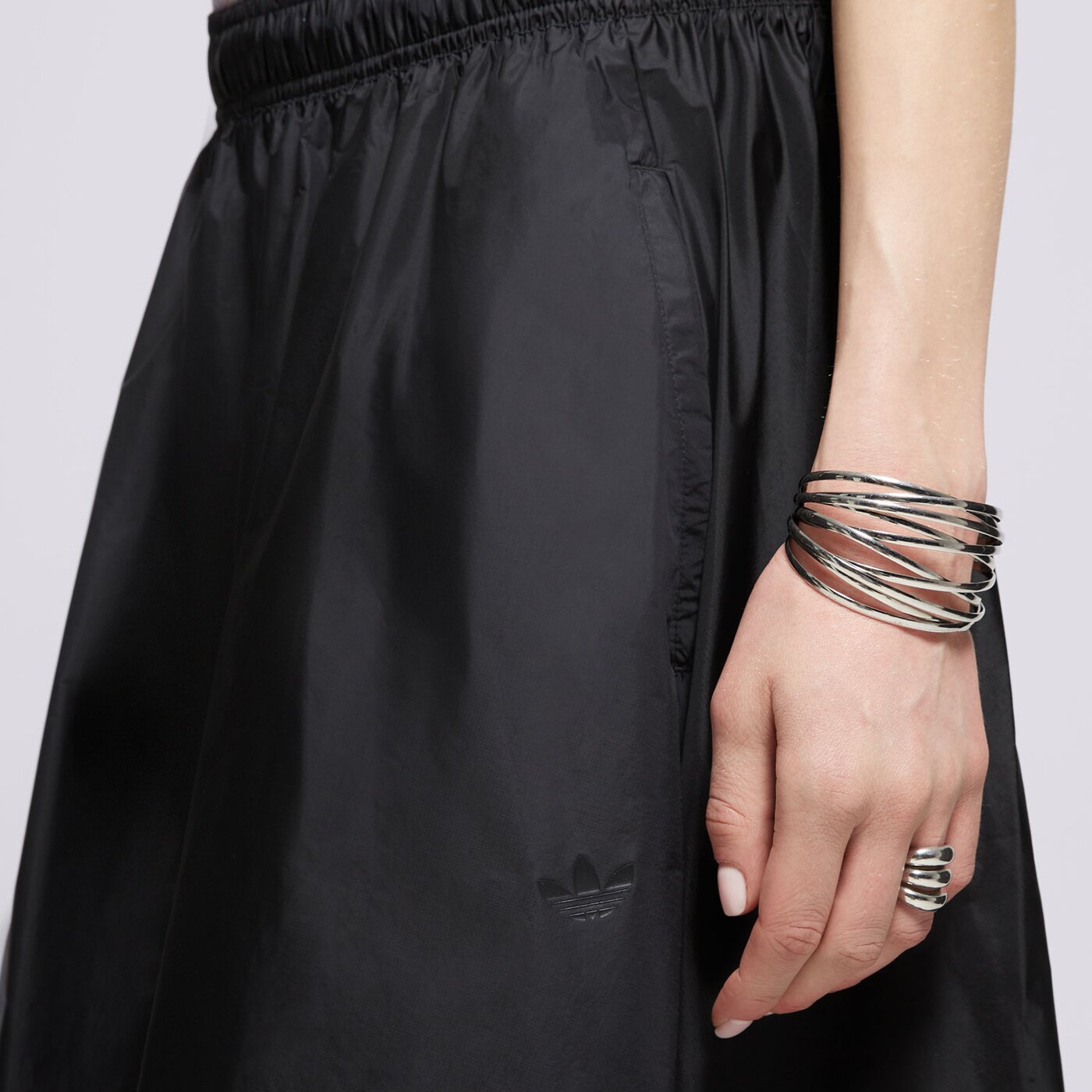 Дамски ADIDAS ПОЛА P ESS SKIRT jd4794 цвят черен