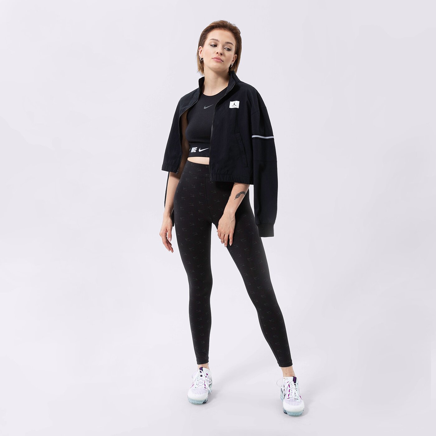 Дамска тениска NIKE ТОП dq9315-010 цвят черен