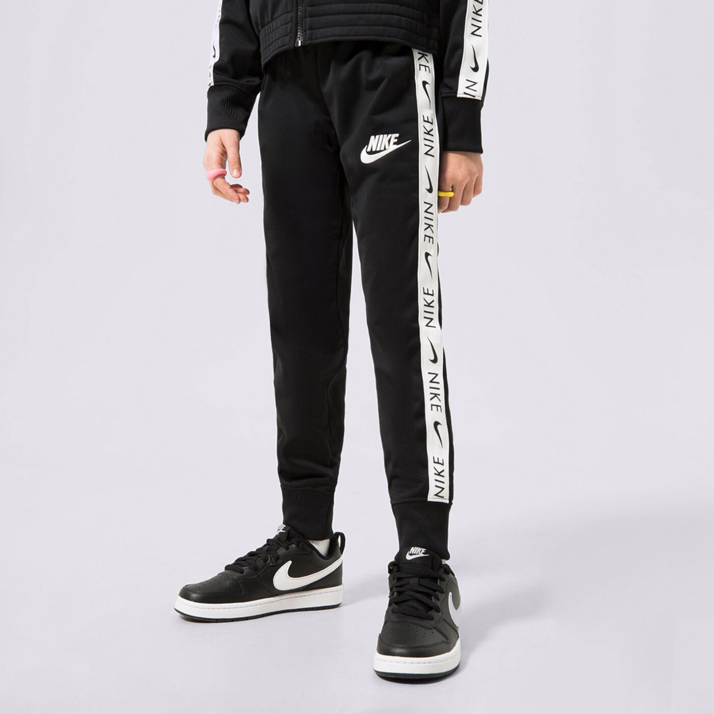 Детска тениска NIKE КОМПЛЕКТ SPORTSWEAR cu8374-010 цвят черен