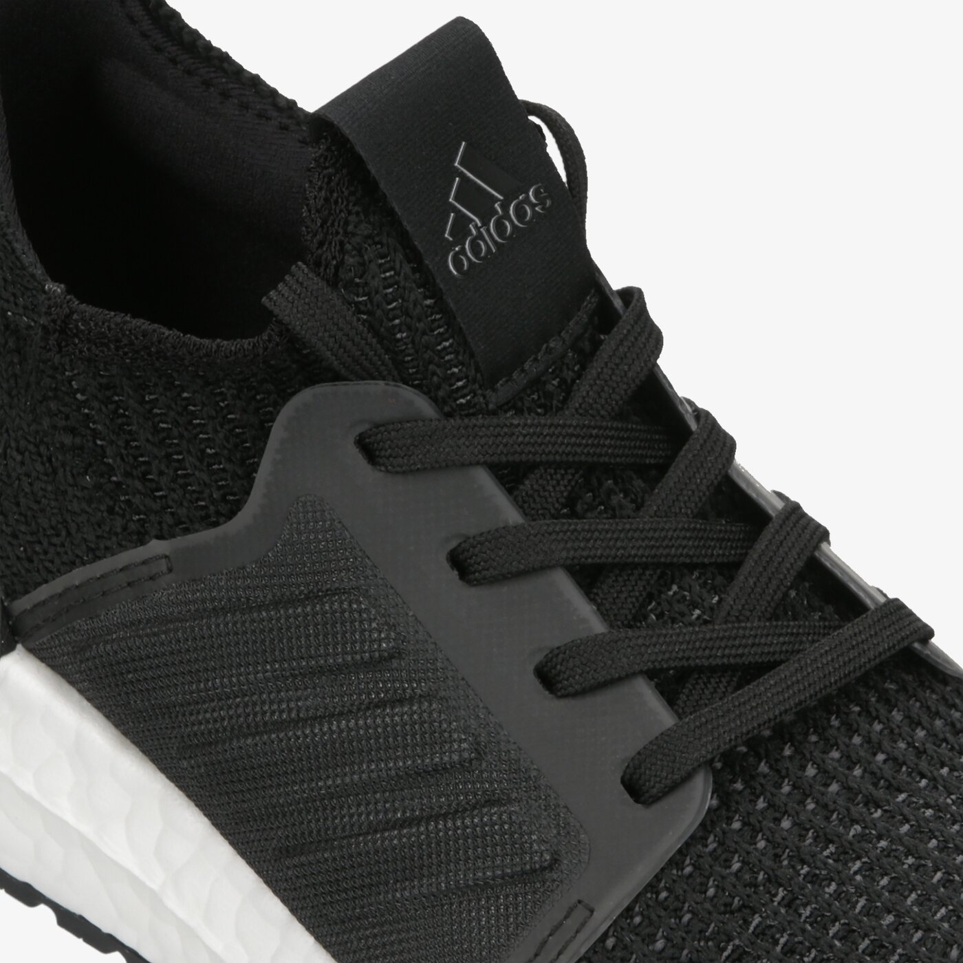 Дамски маратонки ADIDAS ULTRABOOST 19 W g54014 цвят черен