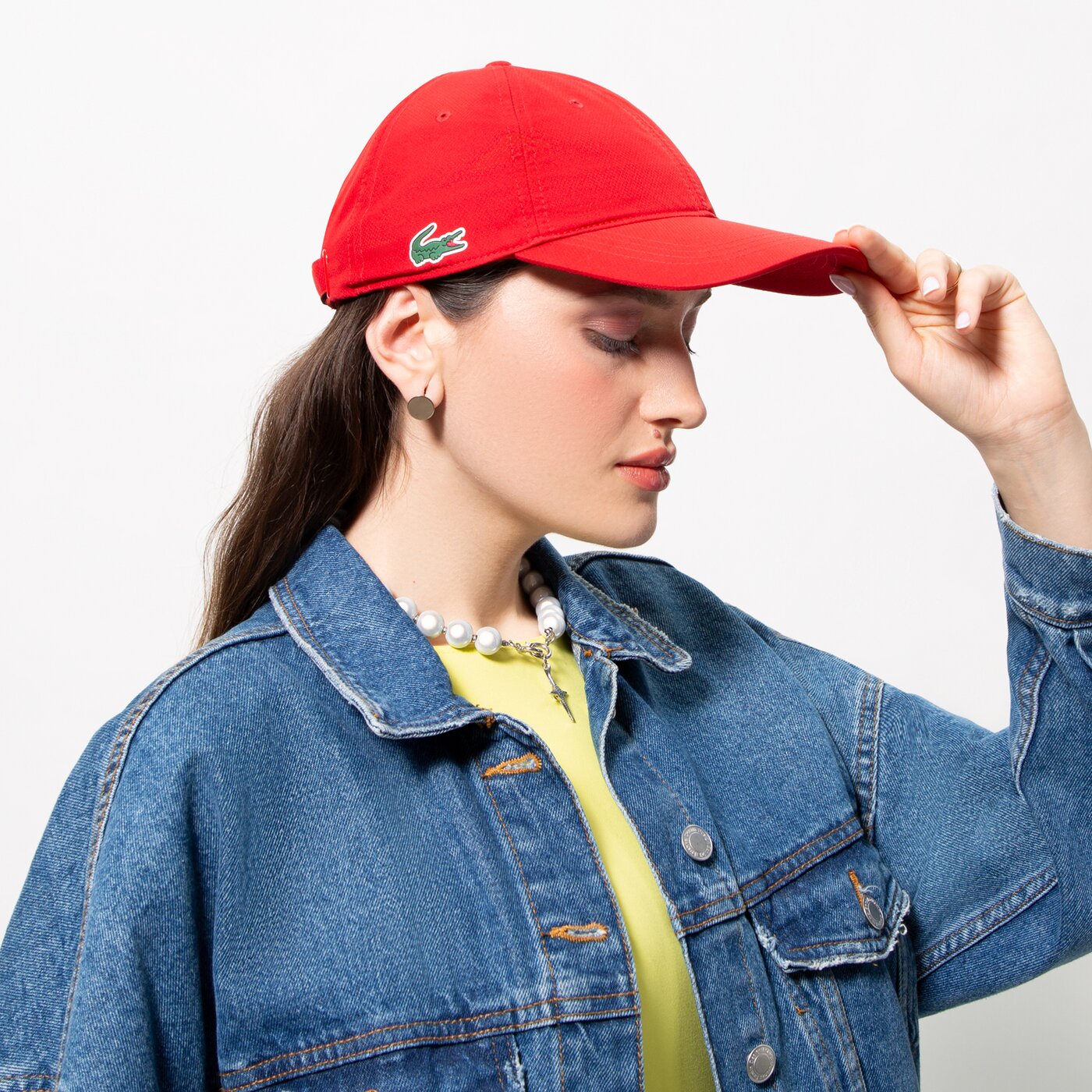 Дамска шапка с козирка LACOSTE ШАПКА CAP RED rk2662hen цвят червен