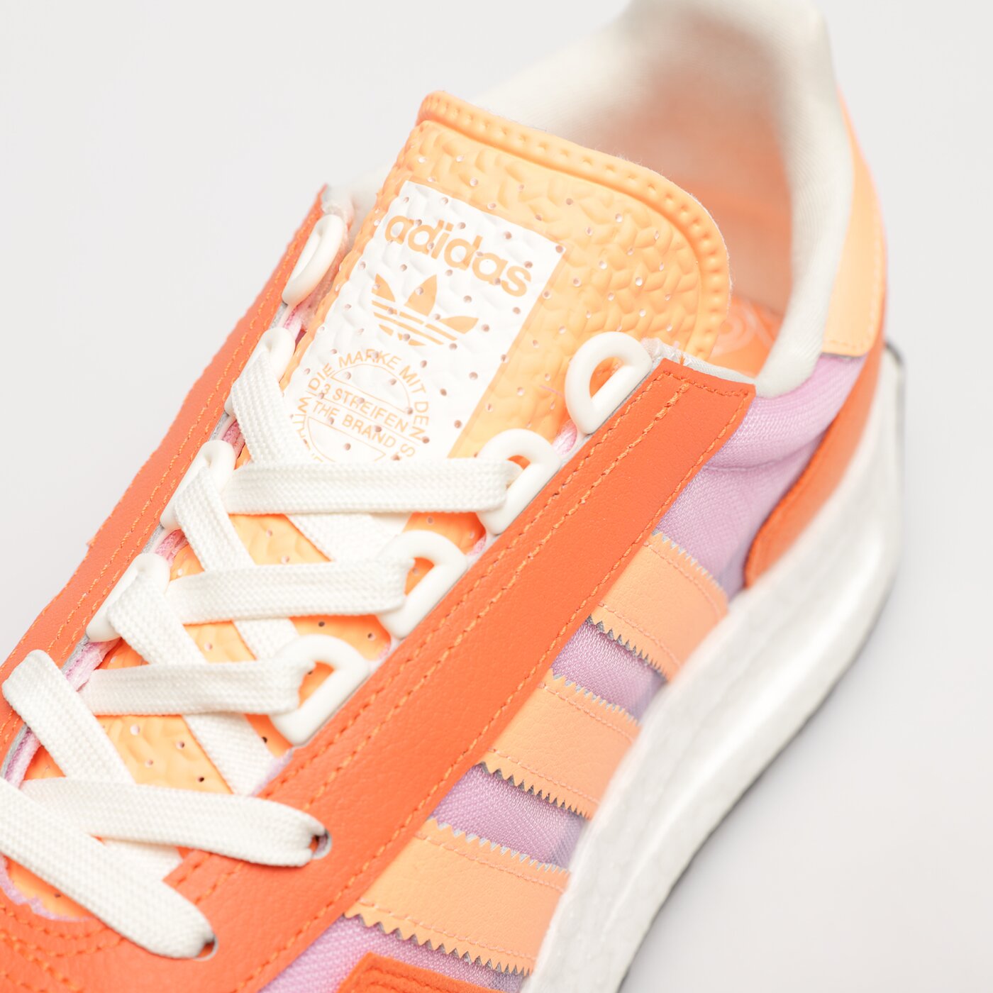 Мъжки маратонки ADIDAS RETROPY E5 gx9819 цвят оранжев