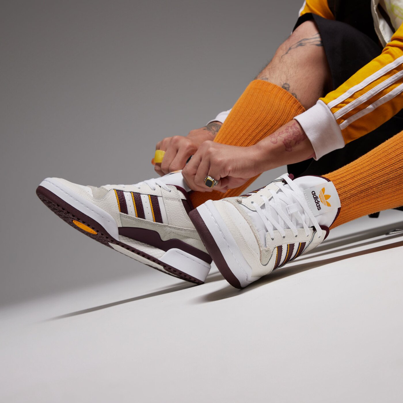 Мъжки маратонки ADIDAS FORUM LOW CL ih7907 цвят бял