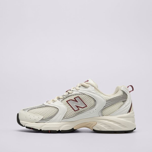 Дамски маратонки NEW BALANCE 530 mr530sz цвят бял