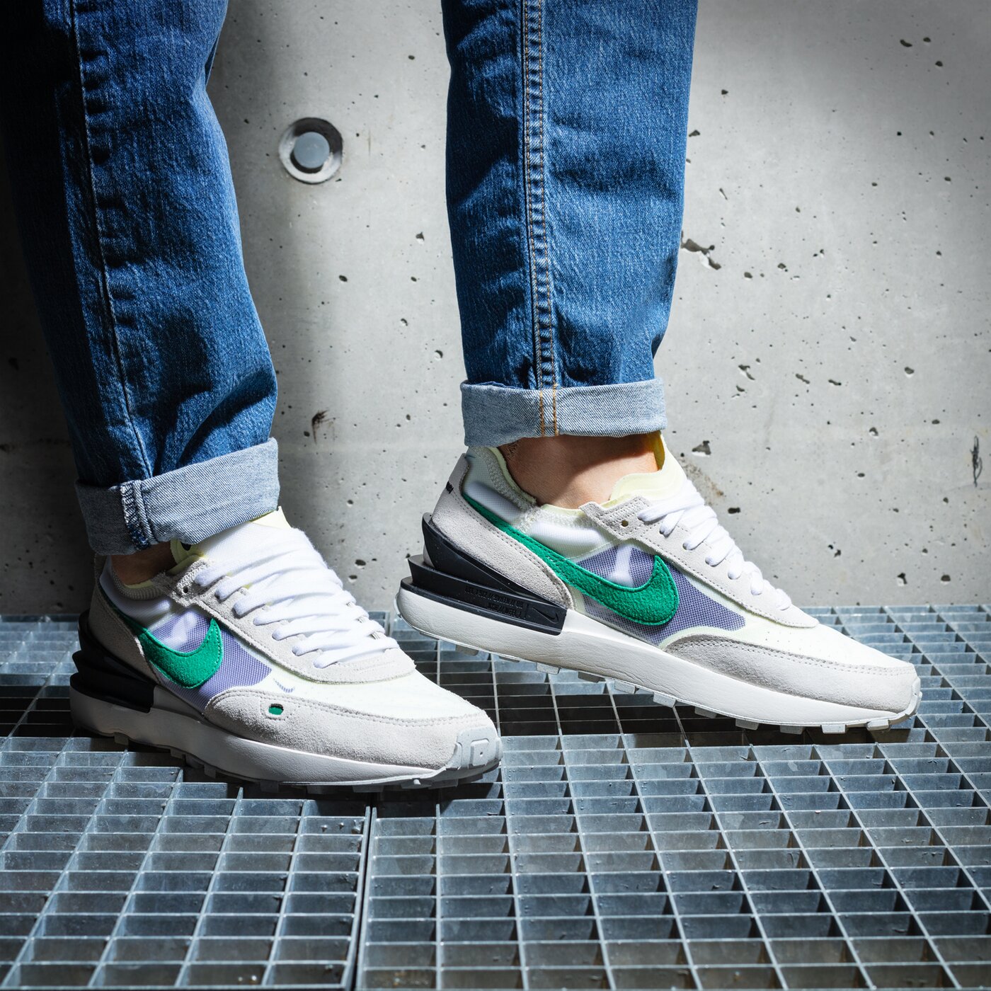 Мъжки маратонки NIKE WAFFLE ONE TPA dr8598-100 цвят бежов