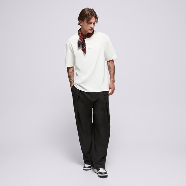 Мъжка тениска JORDAN ТЕНИСКА M J FLT ESS 85 SS CREW fz1912-133 цвят бял