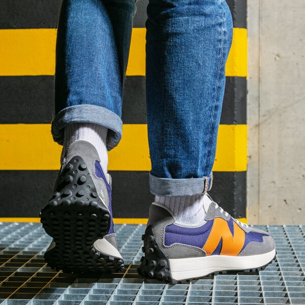 Дамски маратонки NEW BALANCE 327  ws327wr1 цвят виолетов