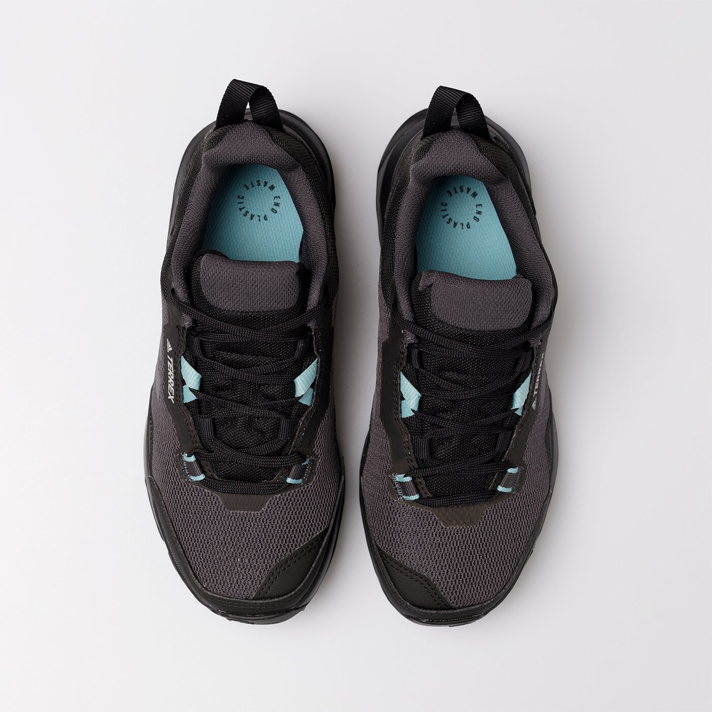 Дамски туристически обувки ADIDAS TERREX AX4 W fz3255 цвят черен