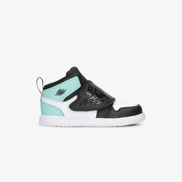 Детски маратонки SKY JORDAN 1  bq7196-032 цвят син