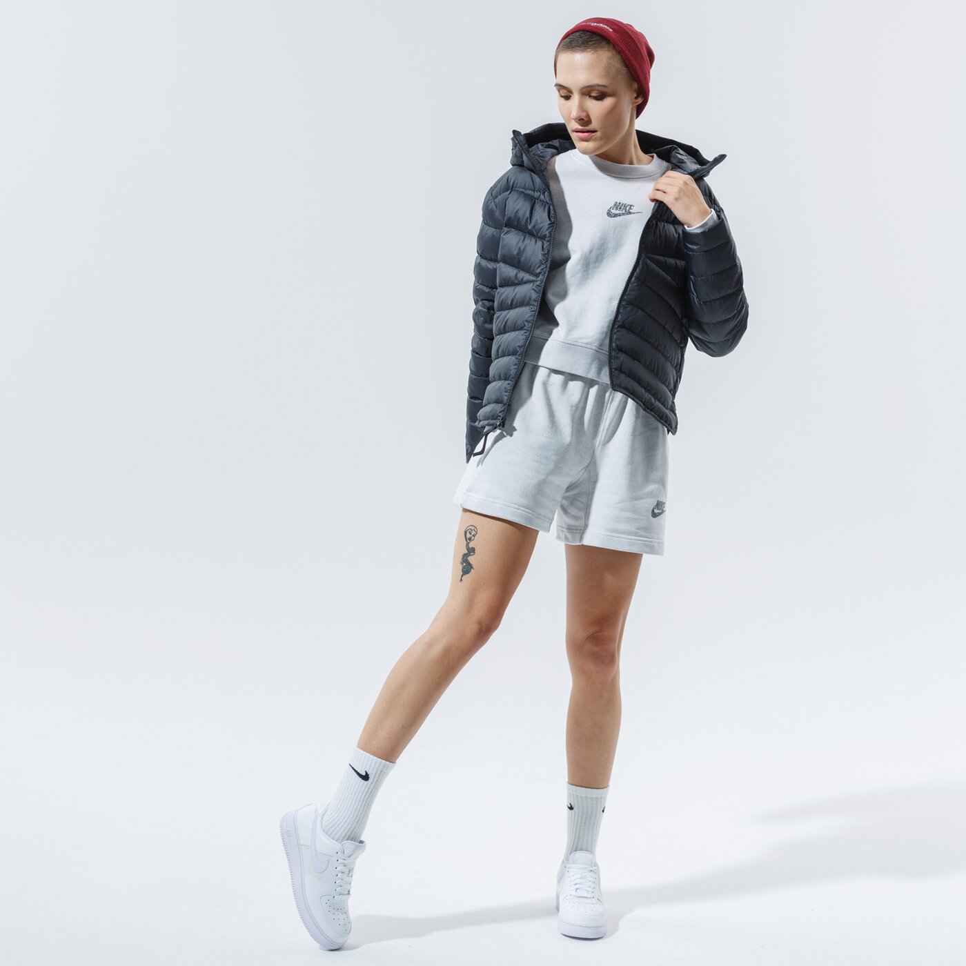 Дамско зимно яке NIKE ЯКЕ ЗИМНО W NSW WR LT WT DWN JKT cu5094-011 цвят черен