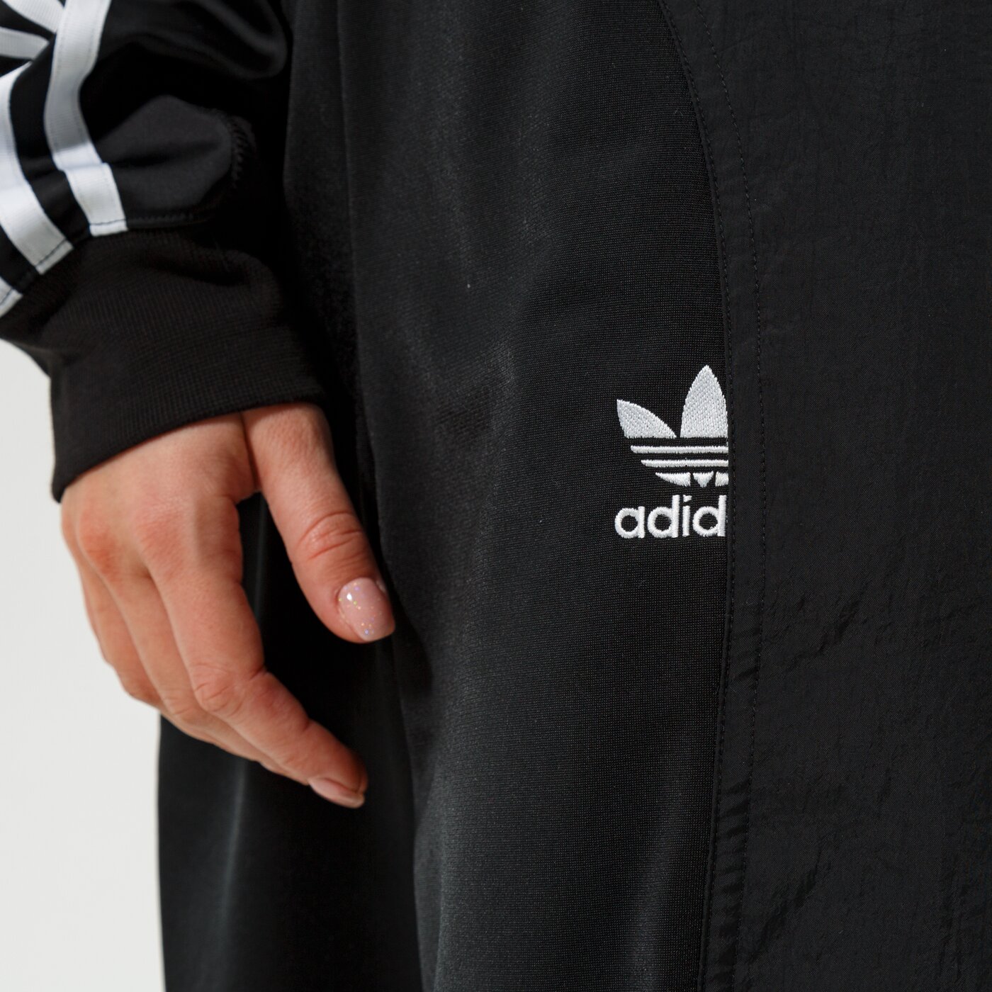 Дамски панталони ADIDAS ПАНТАЛОНИ PANTS hc7049 цвят черен