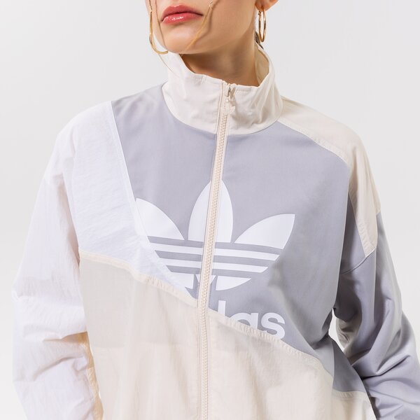 Дамски суичър ADIDAS СУИТЧЪР СЪС ЗАКОПЧАВАНЕ TRACK ТОП hc7054 цвят сив